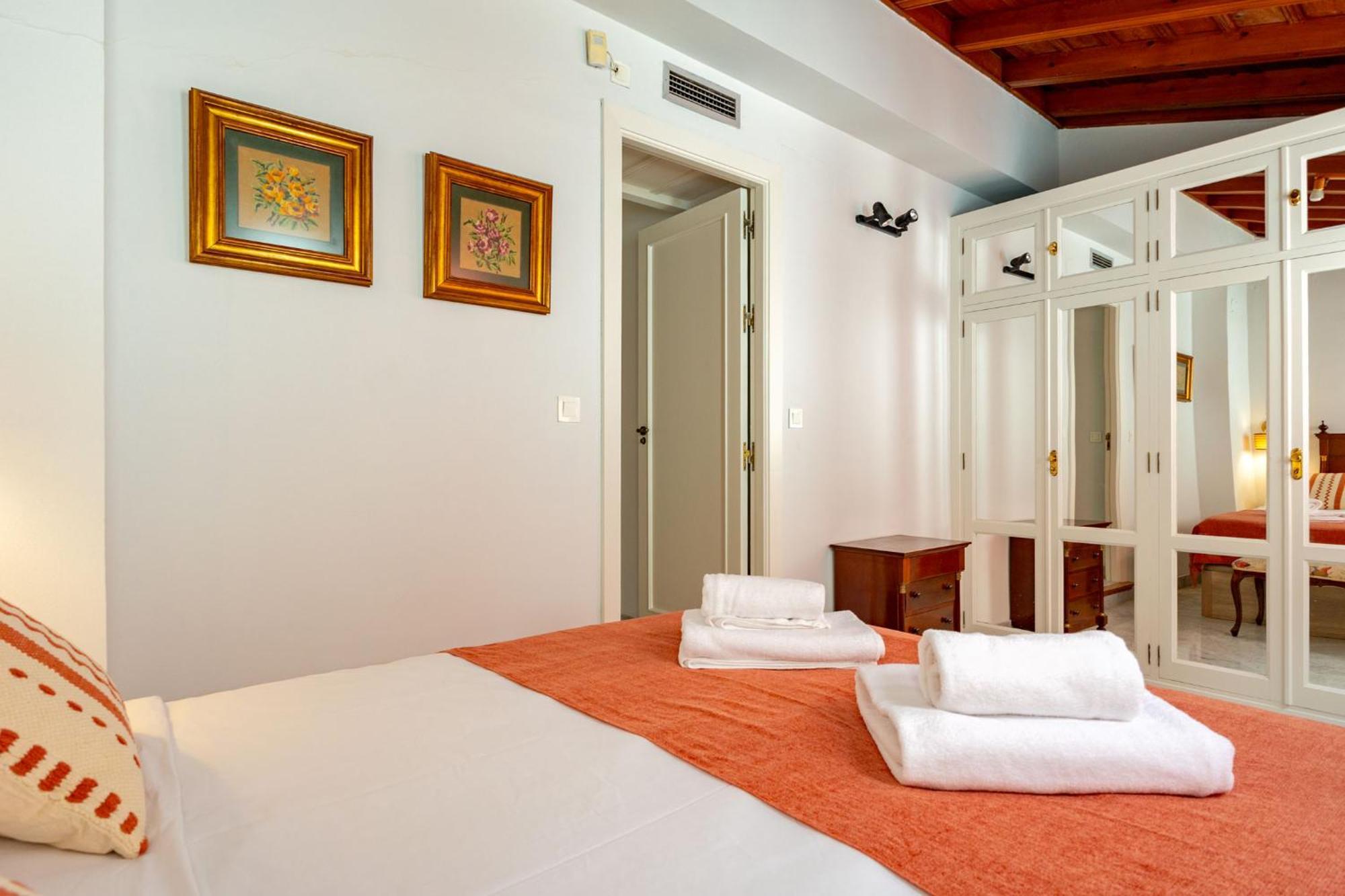 Villa Romana Kindly Apartment Séville Extérieur photo